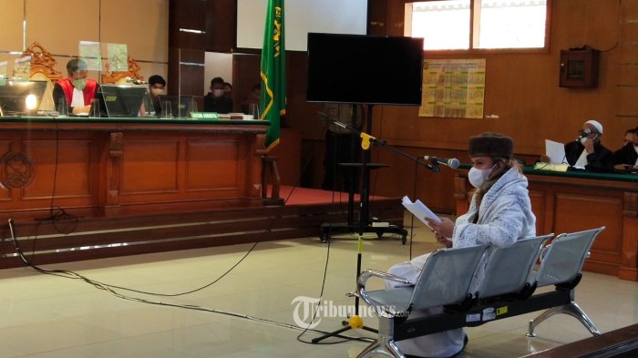 Kuasa Hukum Sebut Pengadilan Negeri Bandung Tidak Berwenang Adili Bahar bin Smith